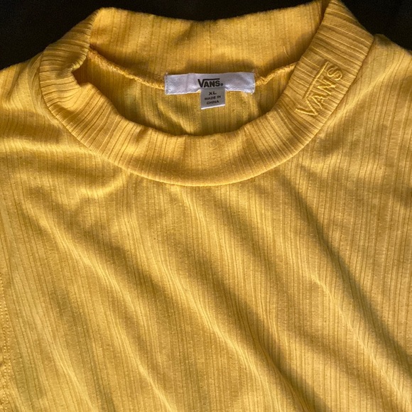 Vans Deep side shirt worn only once - Picture 2 of 2